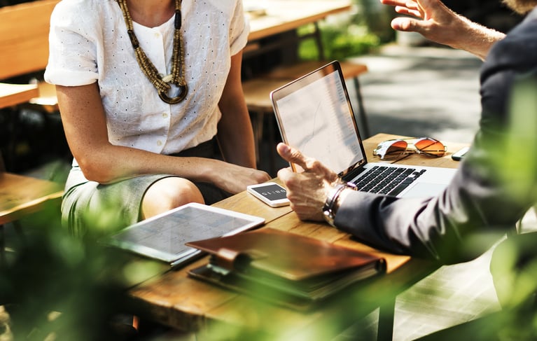 La importancia de un buen servicio al cliente en una agencia de marketing
