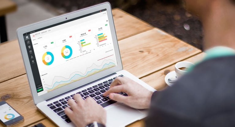 ¿Tu jefe aún no reconoce la diferencia entre “Redes sociales” y “Marketing digital”? ¡Aquí lo explicamos!